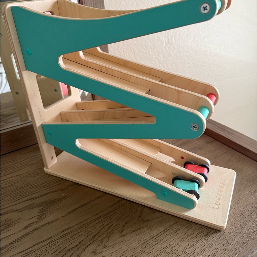 Lovevery race and chase ramp